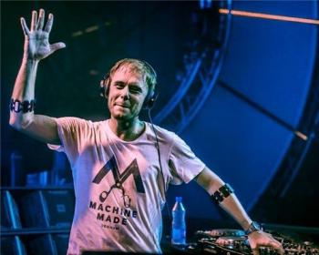 Armin van Buuren - A State Of Trance Episode 719