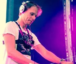 Armin van Buuren - A State Of Trance Episode 614 SBD