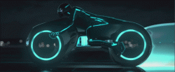 :  / Tron: Legacy DUB